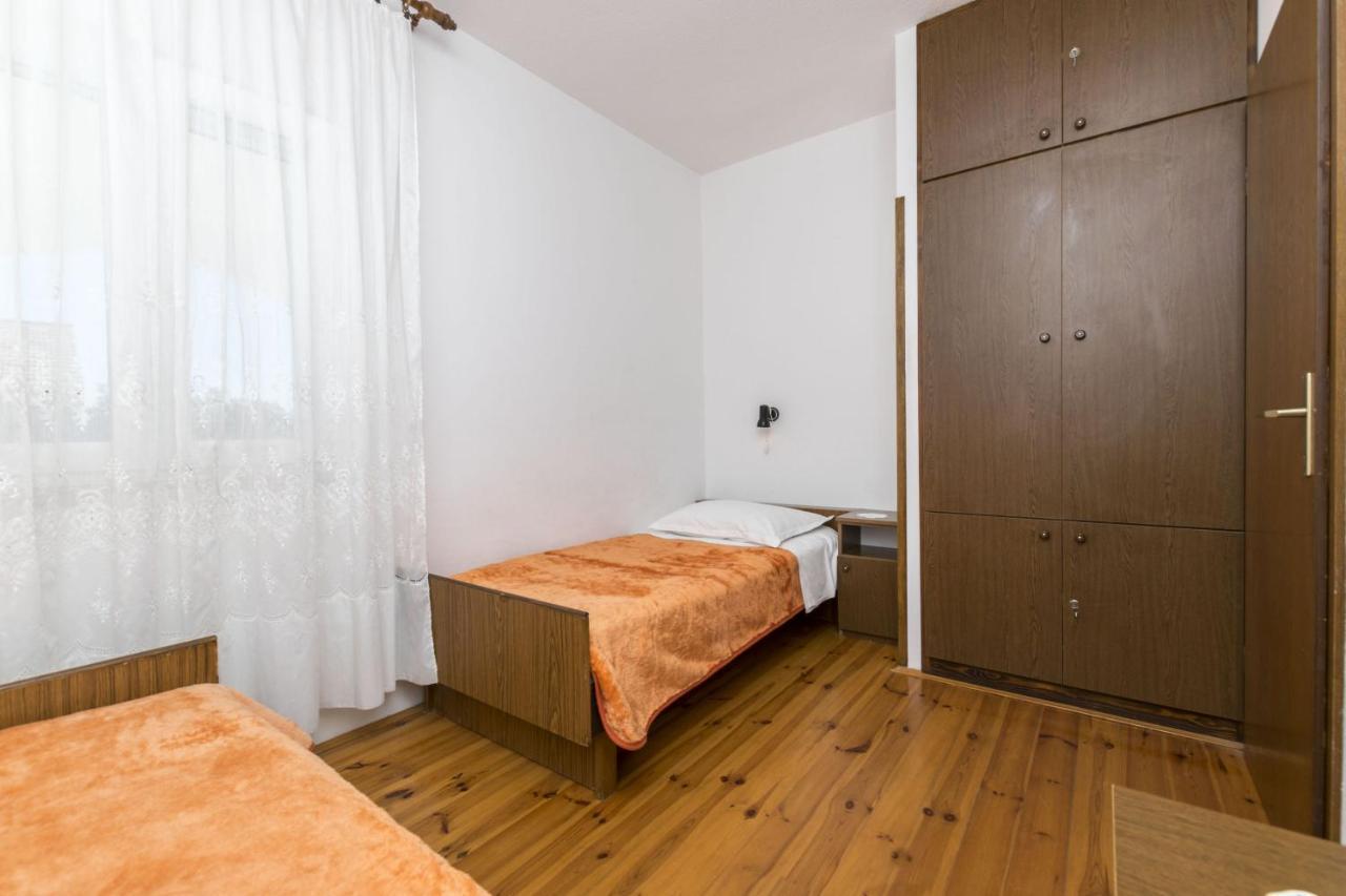 Apartments Neda Trogir Bagian luar foto