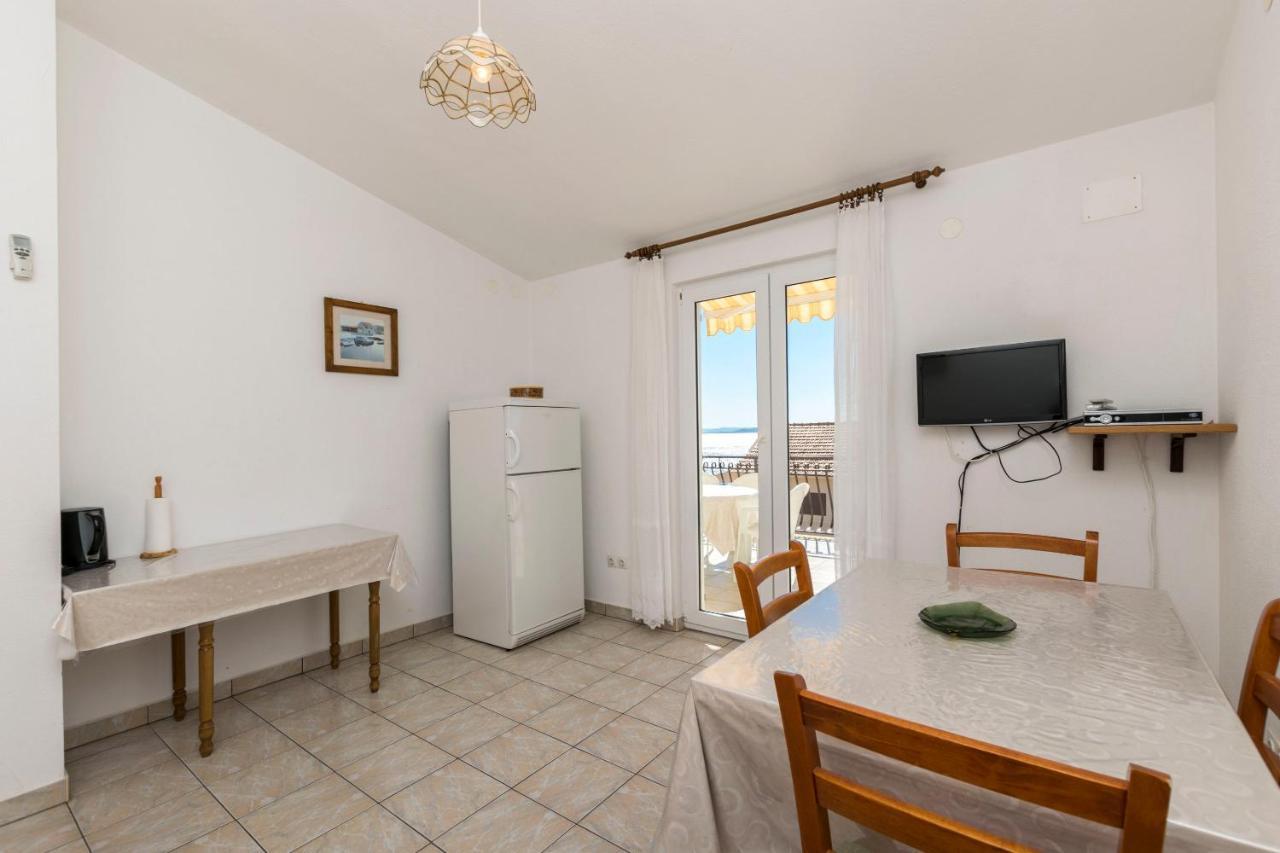 Apartments Neda Trogir Bagian luar foto