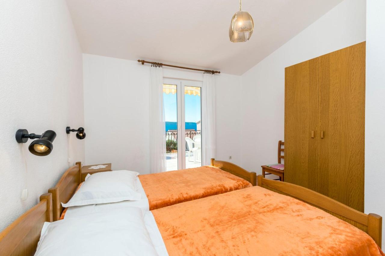 Apartments Neda Trogir Bagian luar foto